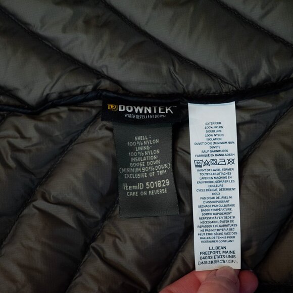 L.L. Bean Ultralight 850 Down Hooded Coat - Picture 7 of 9